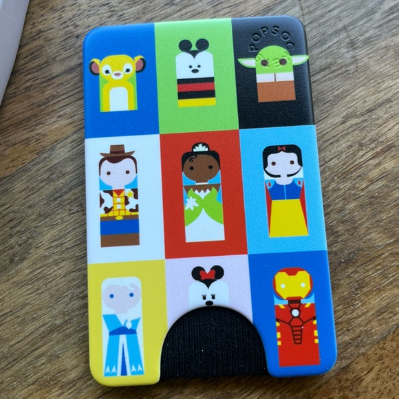 Disney 100 popwallet - Picture 3 of 4
